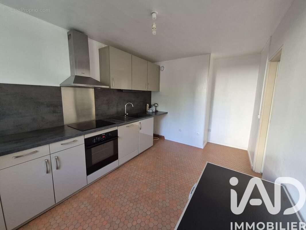 Photo 4 - Appartement à VERNEUIL-SUR-SEINE