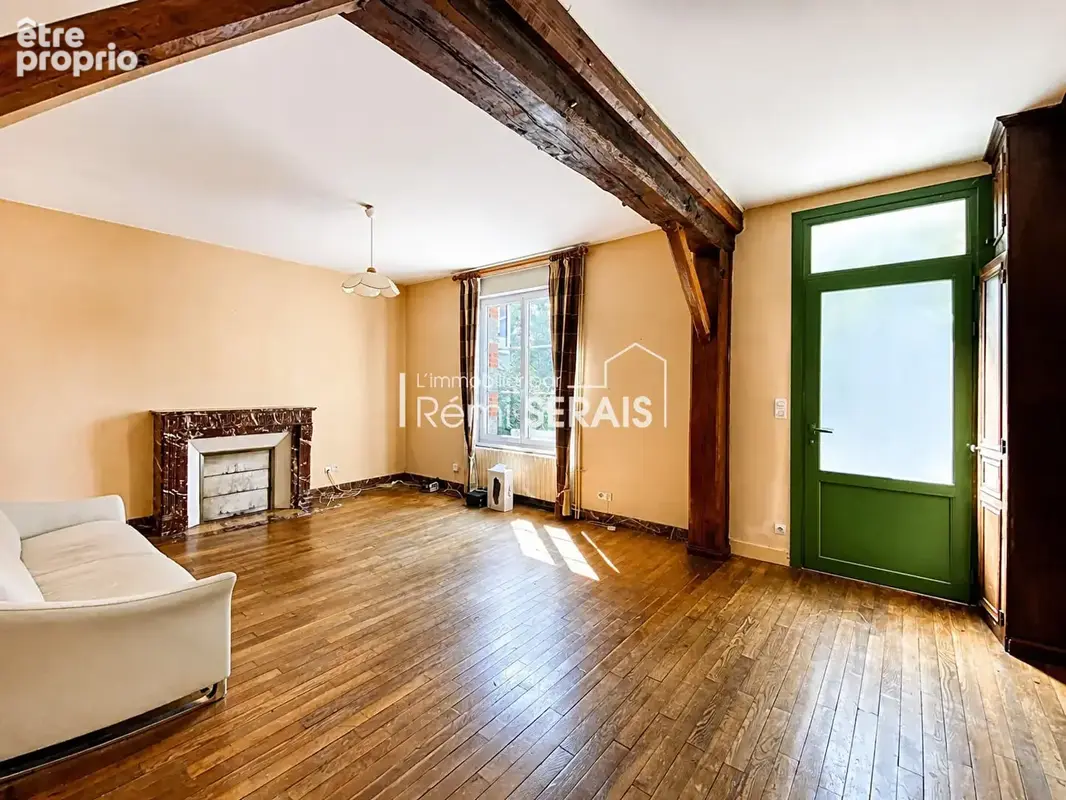 La Lande-Patry - Maison de ville 4 chambres avec jardin - photo 3