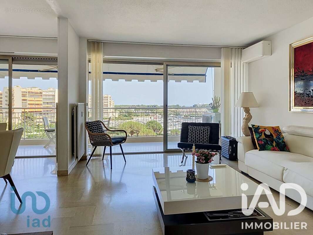 Photo 4 - Appartement à MANDELIEU-LA-NAPOULE