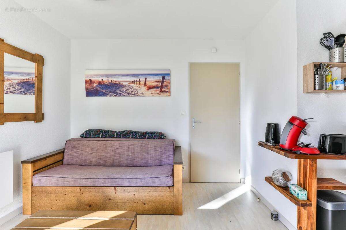 Appartement à AUREILHAN