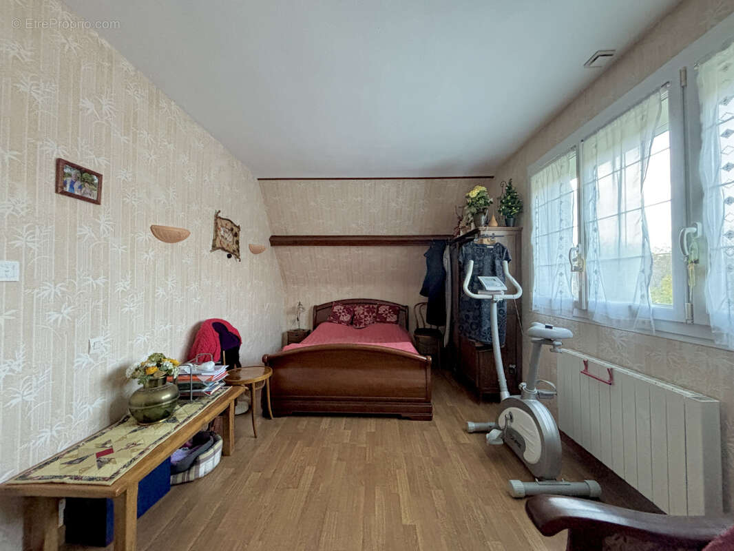 Maison à COLOMBIERS-SUR-SEULLES