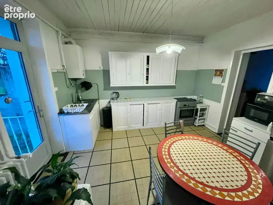 Charlieu, Maison 126m2 avec terrain et dépendance à rénover - photo 5