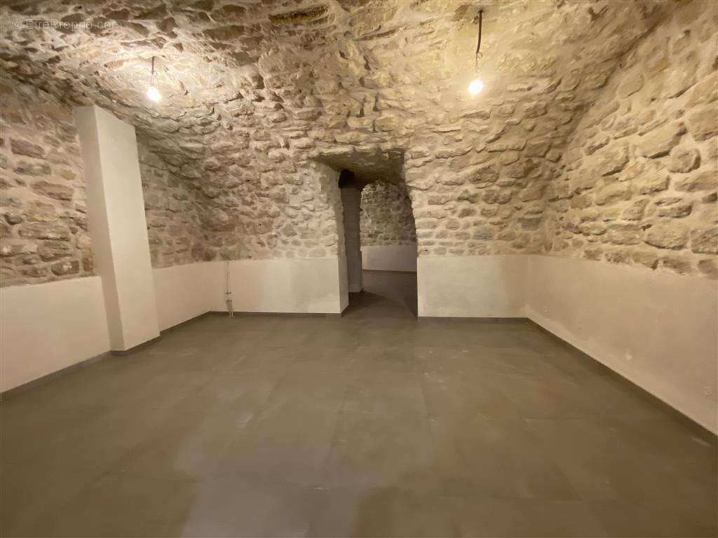 Commerce à PARIS-12E