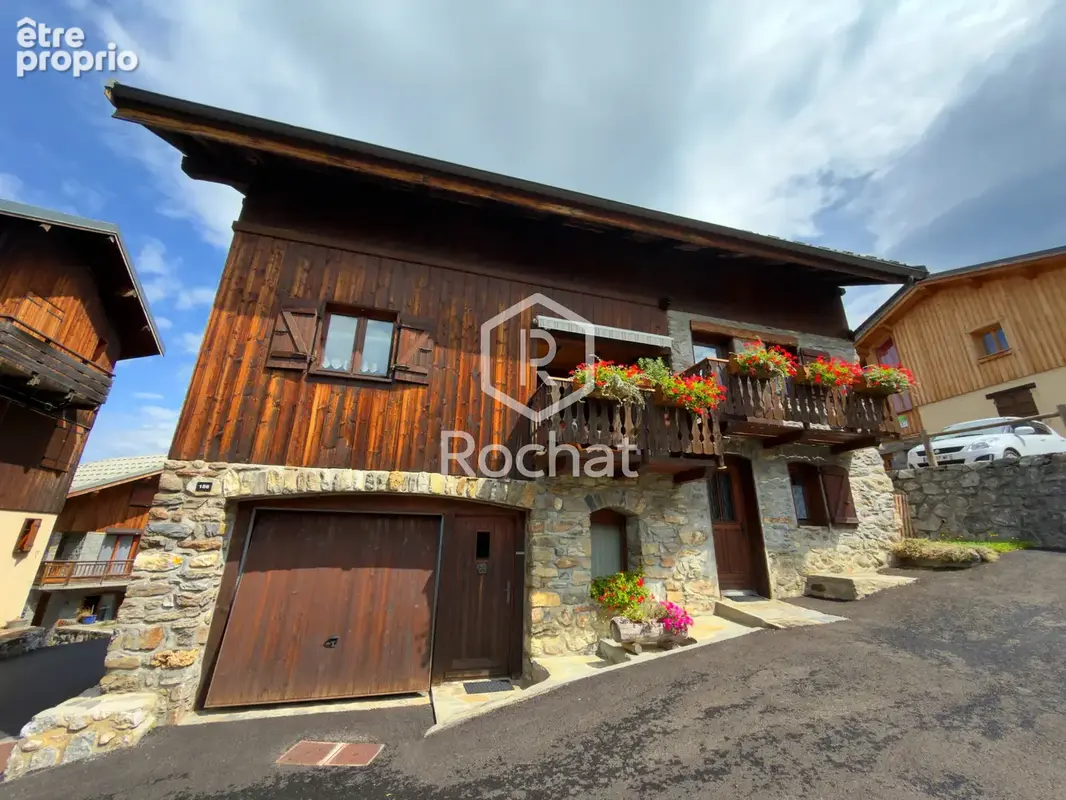 Chalet de 280 m2 à proximité des pistes, vente à terme libre sur 15 ans - photo 11