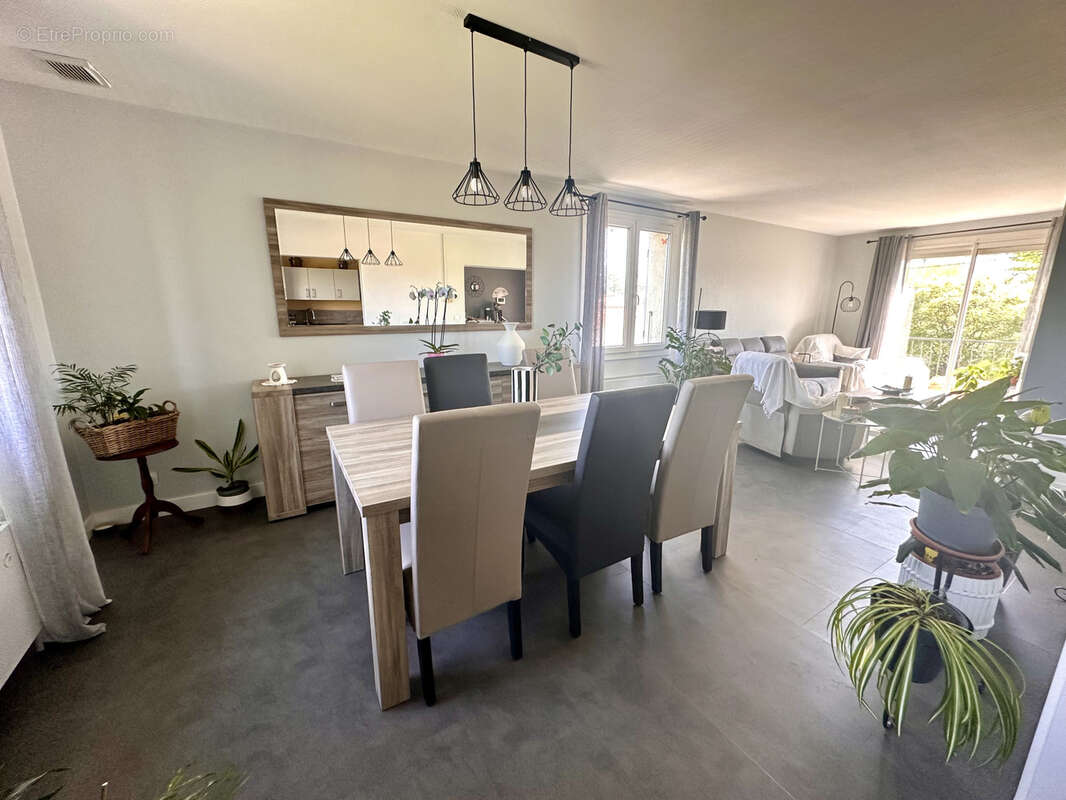 Maison à VIVIERS-LES-MONTAGNES