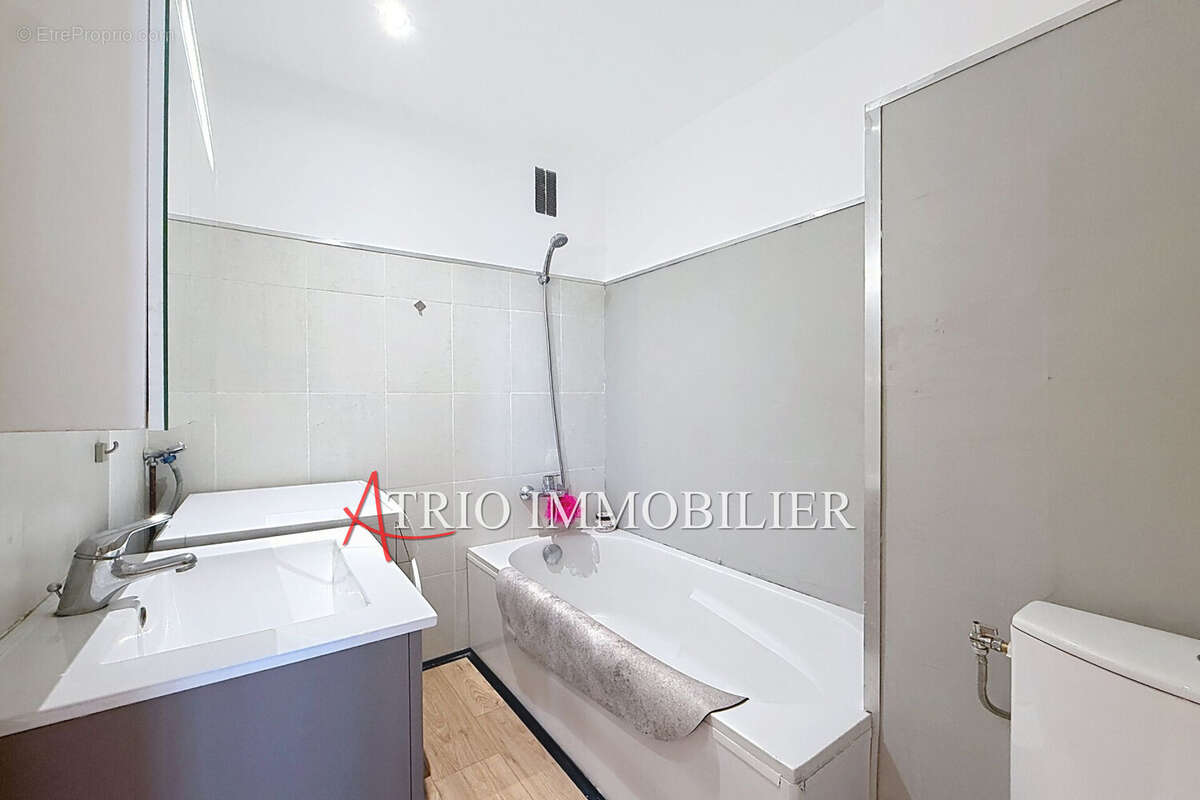 Appartement 32 m² à Cagnes-Sur-Mer  - photo 8