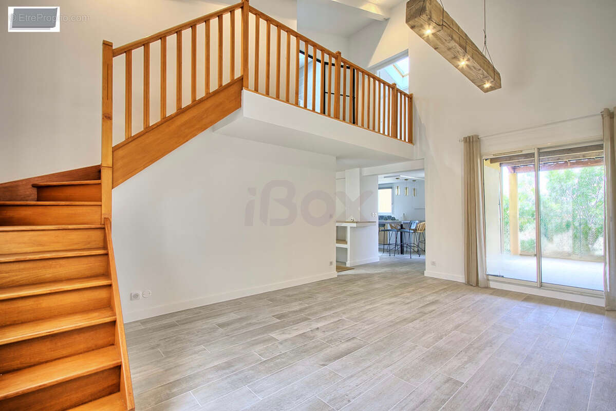 Appartement à LA GARDE