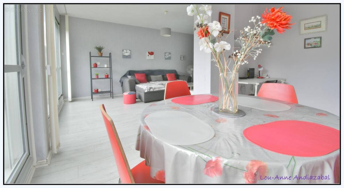 Appartement à MOURENX