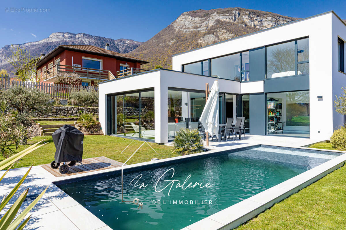 Maison à BERNIN
