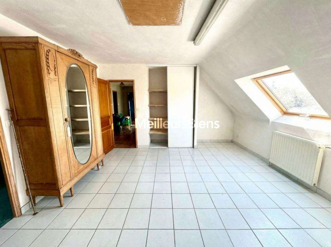 Maison à PLOUAGAT