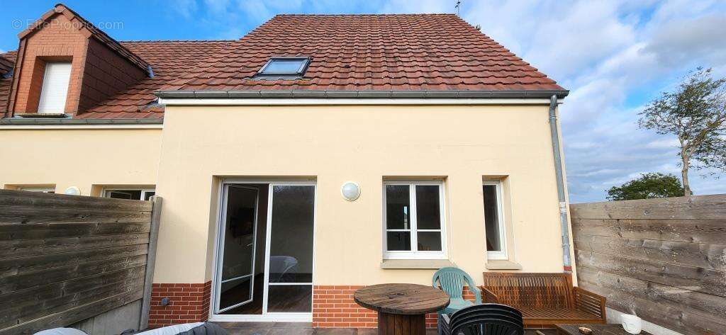 Maison à ROUXMESNIL-BOUTEILLES