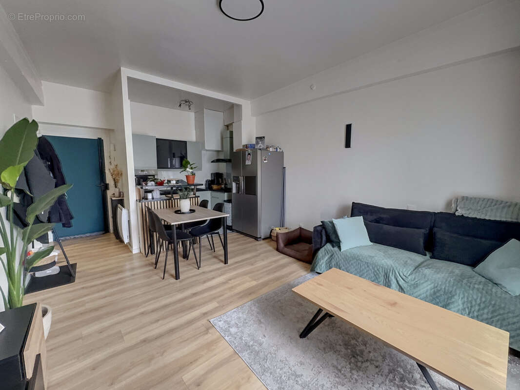 Appartement à OZOIR-LA-FERRIERE