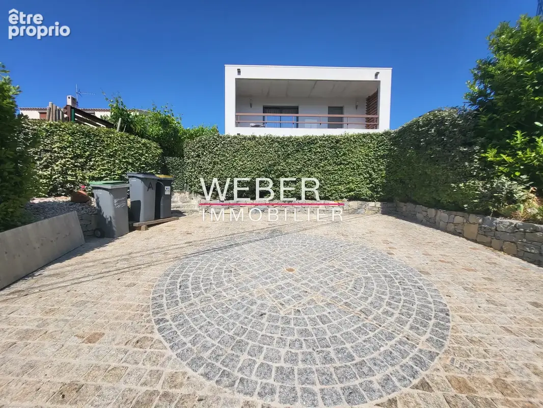 SAINTE ANNE D'EVENOS - Maison 140 m2 - T2 - Piscine - photo 20