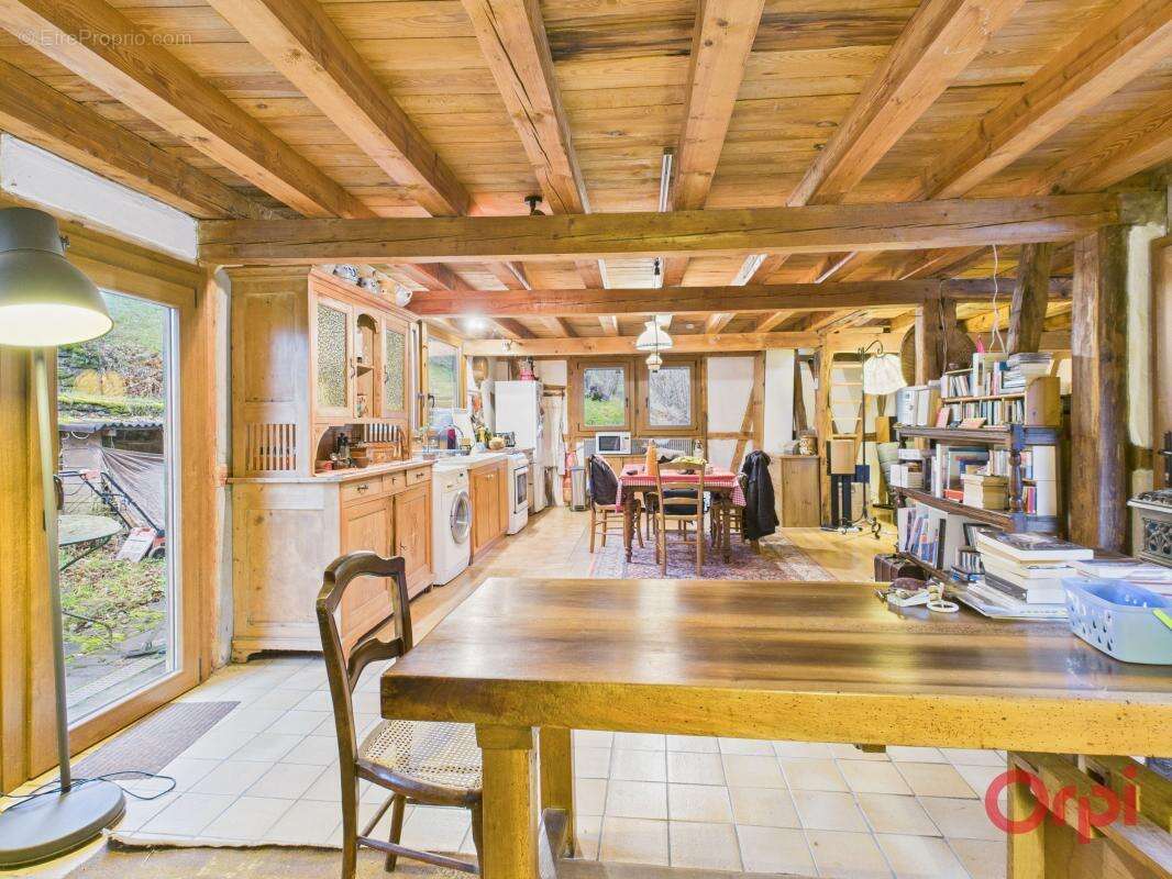 Maison à NIEDERSTEINBACH