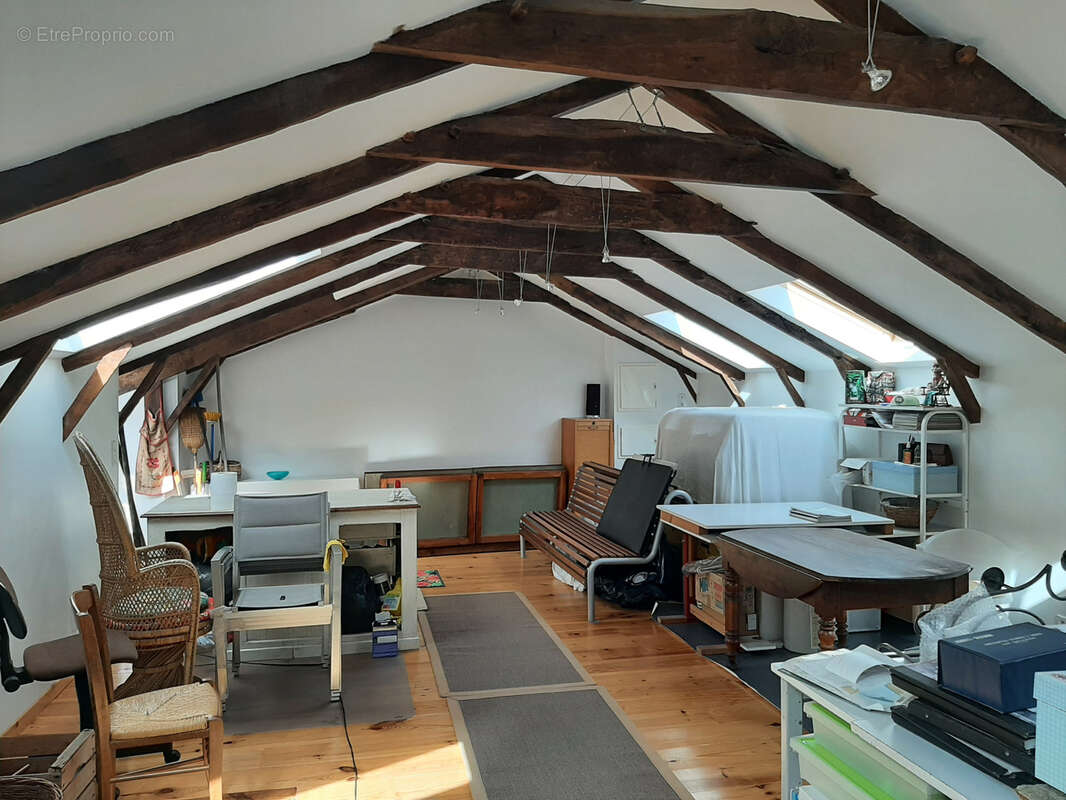 Maison à ALBON-D&#039;ARDECHE