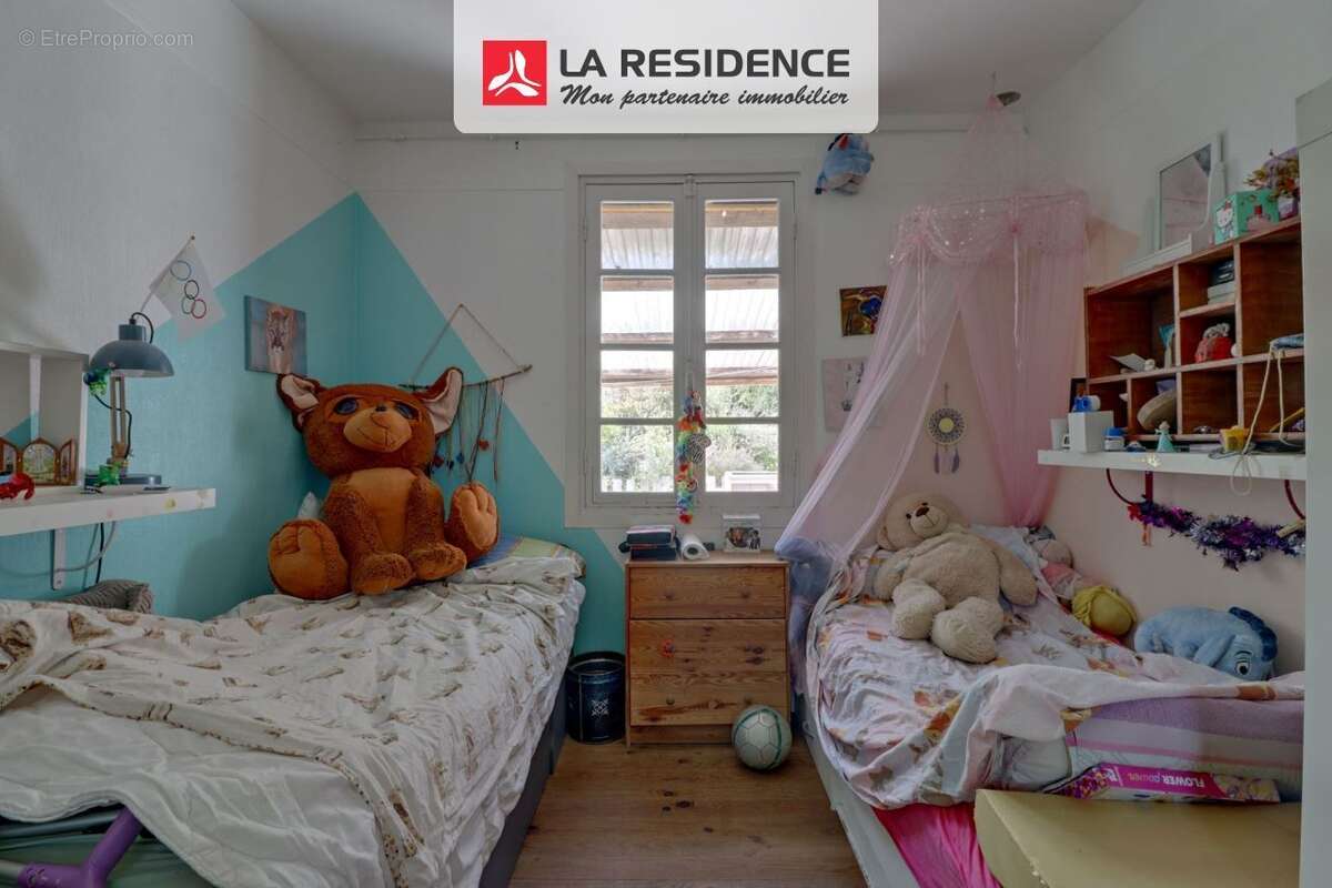 Maison à AULNAY-SUR-MAULDRE