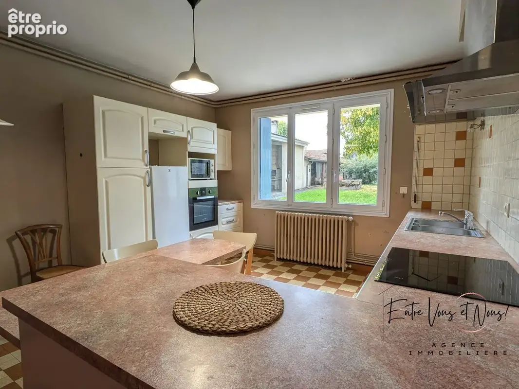 Maison 9 pièces 285 m² à vendre à Castets-En-Dorthe (33210) - photo 4