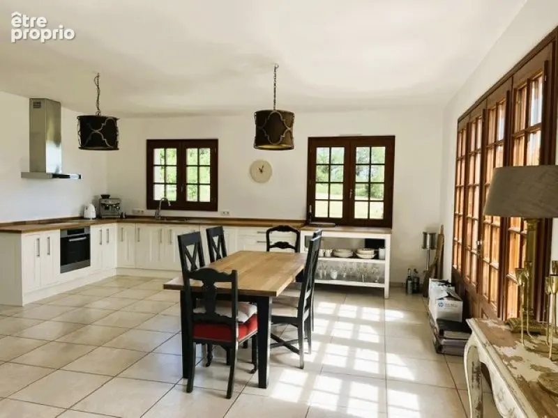 Villa  3 chambres sur un grand parc avec vue, endroit calme - photo 10