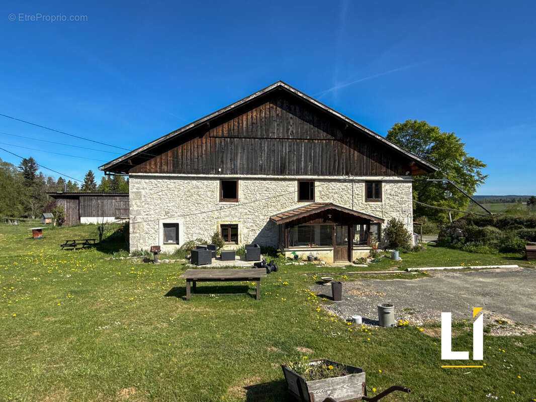 Maison à INDEVILLERS