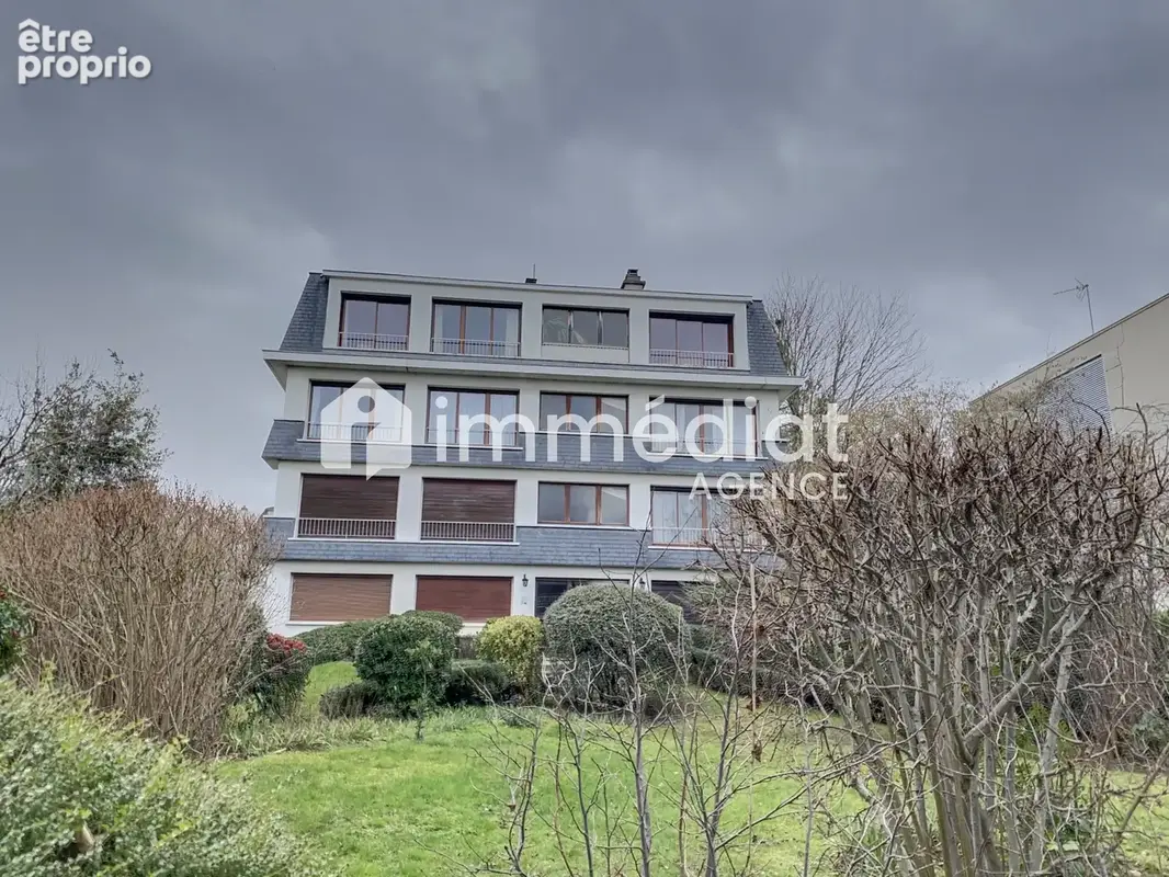 Appartement à RUEIL-MALMAISON