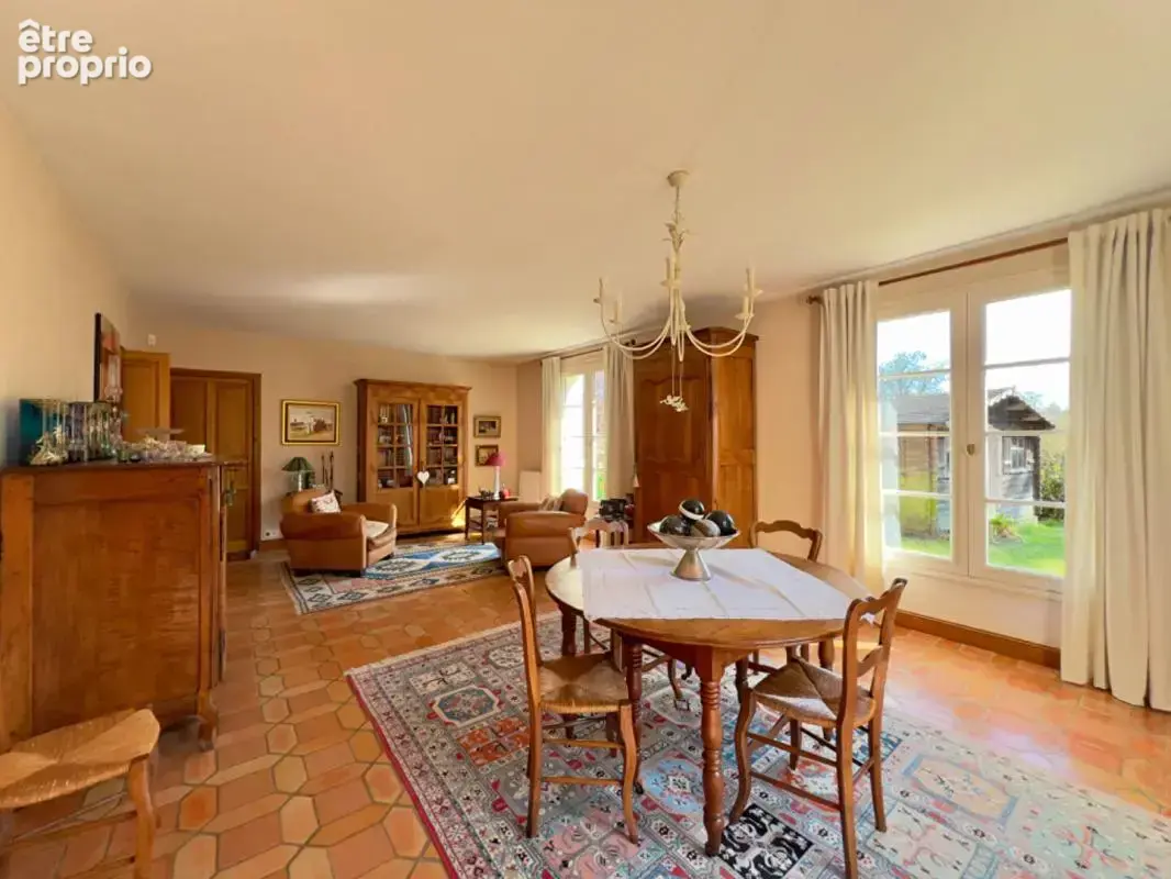 Maison Montfaucon Montigne 7 pièce(s) 206 m2 - photo 5