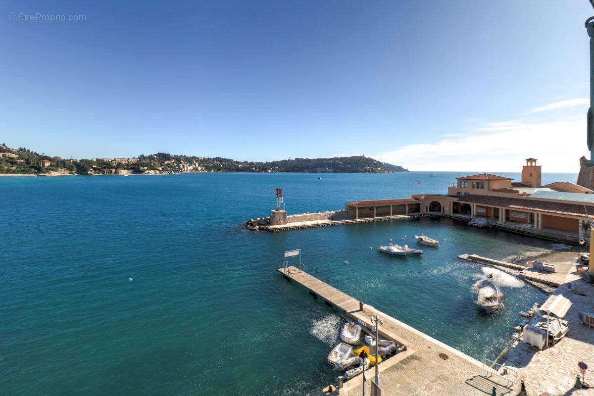 Appartement à VILLEFRANCHE-SUR-MER