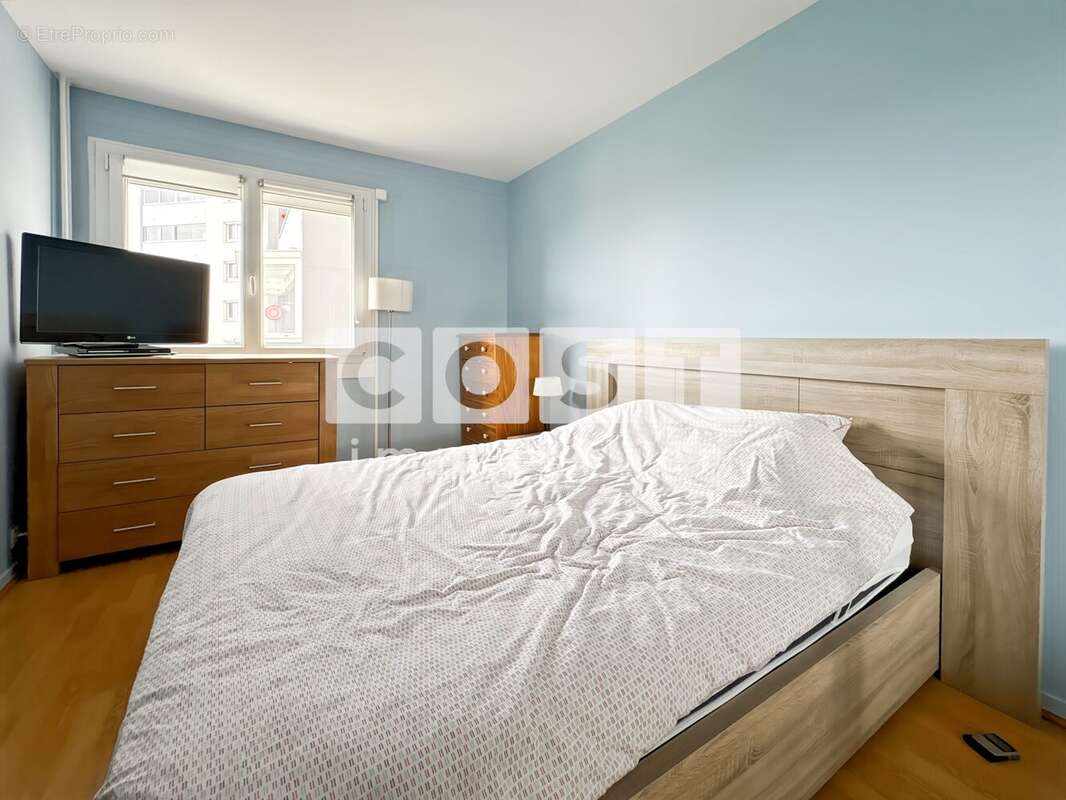 Appartement à GENNEVILLIERS