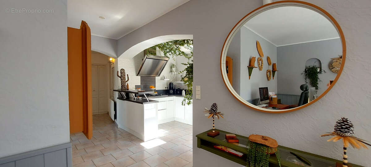 Maison à FIGANIERES