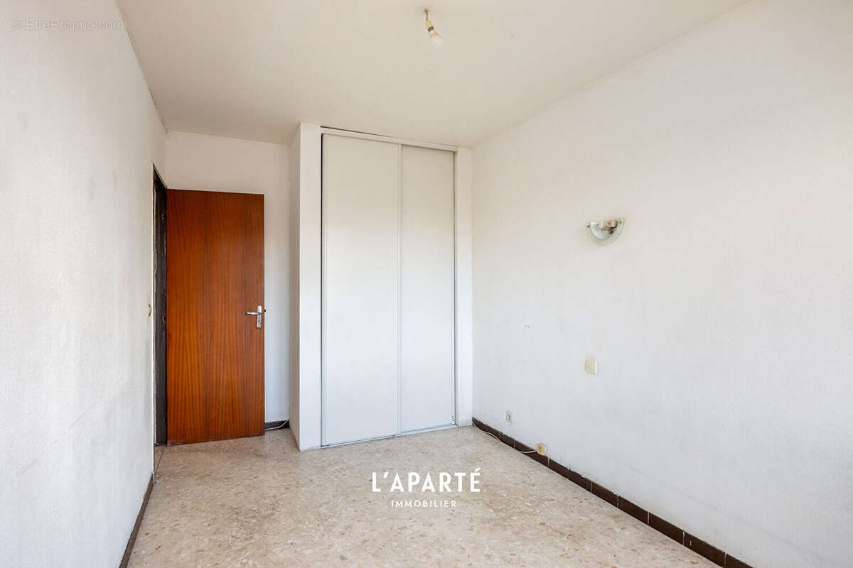 Appartement à MARSEILLE-14E
