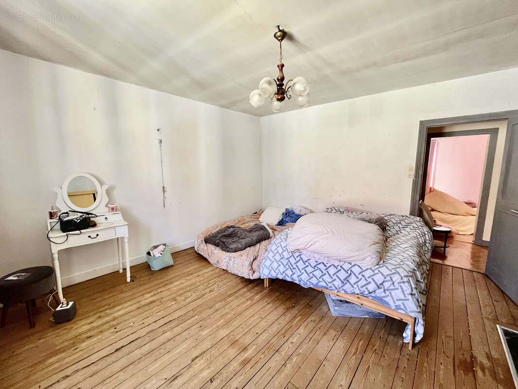 Maison à JOUY-SUR-MORIN