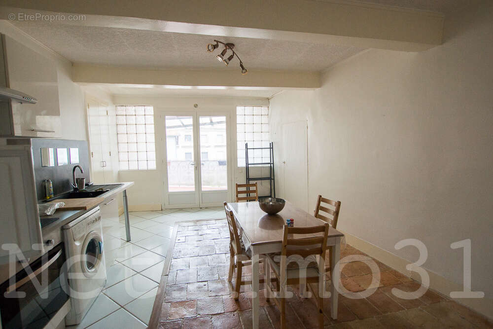 Maison à PUYLAURENS