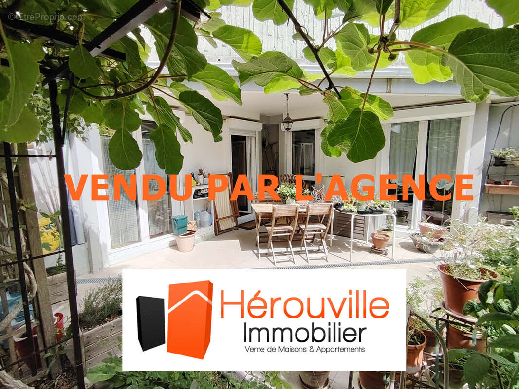 Appartement à HEROUVILLE-SAINT-CLAIR