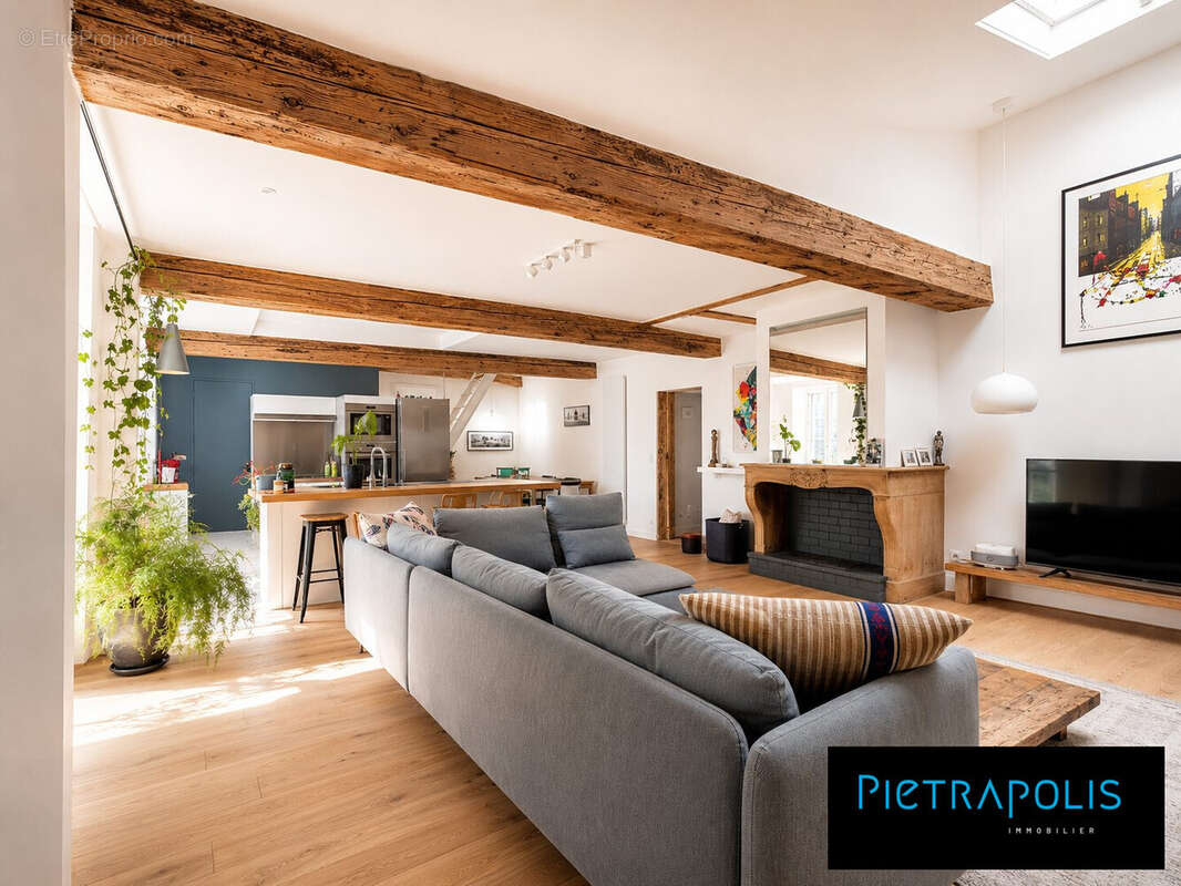 Appartement 146 m² à Lyon-1e  - photo 2