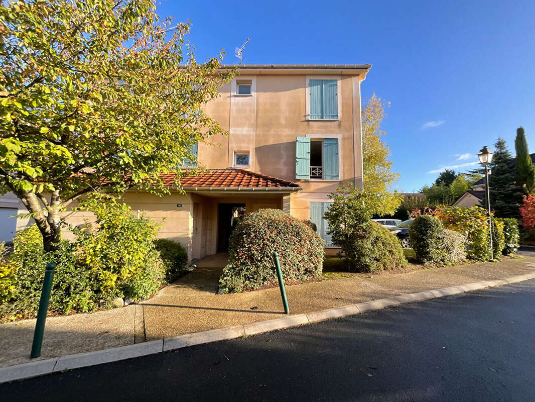 Appartement à MARGENCY