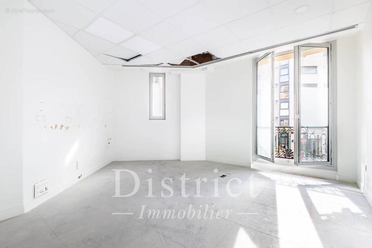 Commerce à PARIS-15E