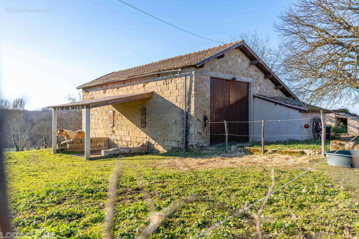 Maison à CASTILLONNES
