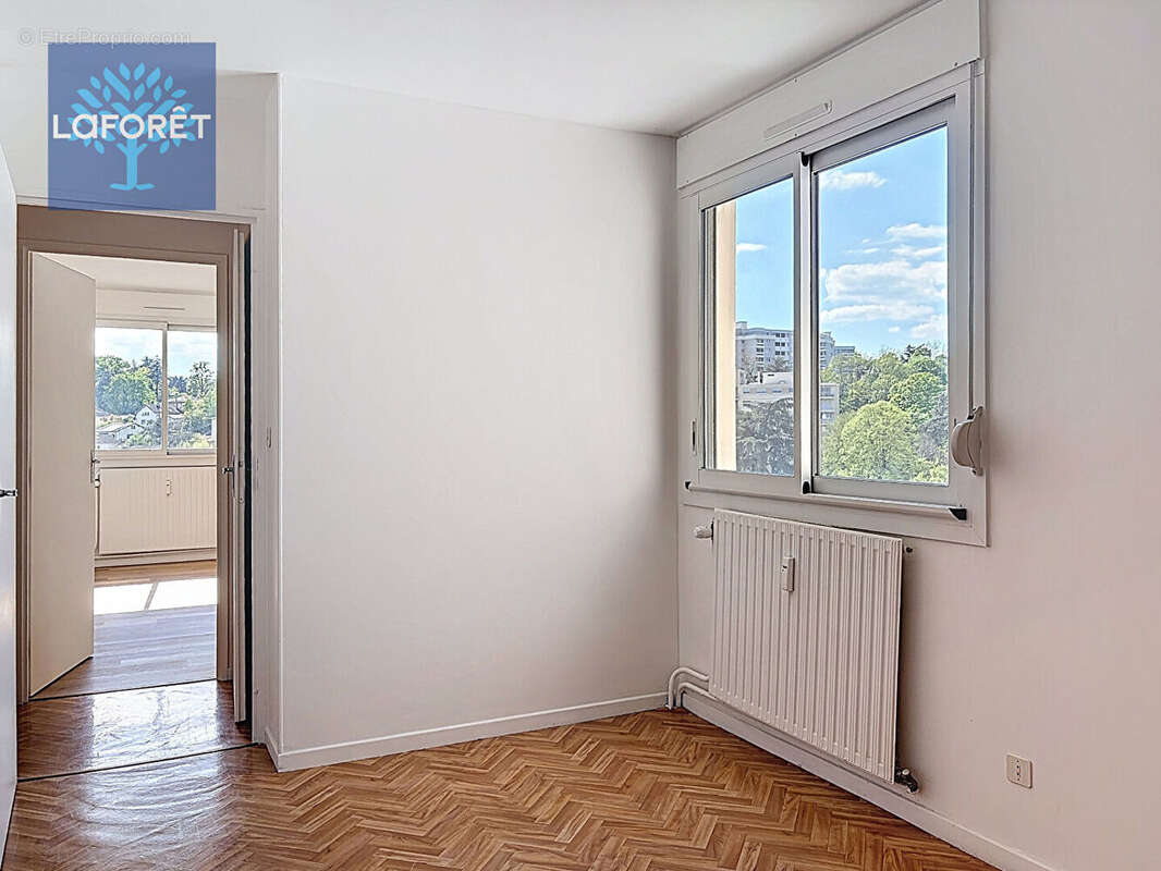 Appartement à OULLINS