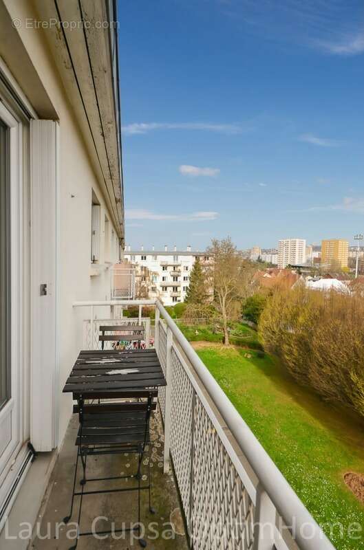 Appartement à BOURG-LA-REINE