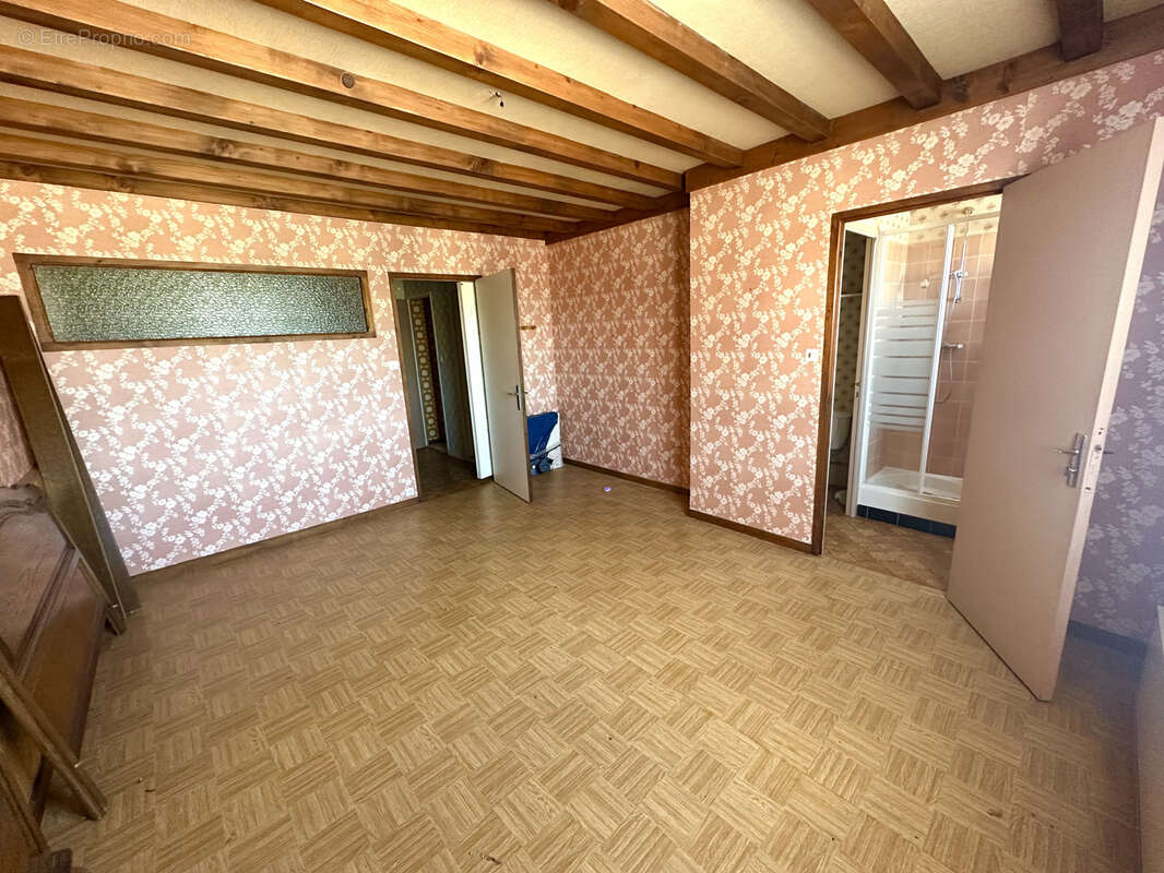 Appartement à GELLIN