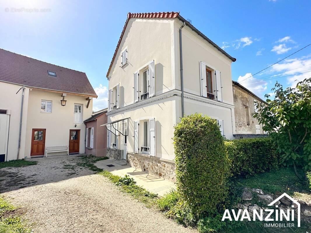 Maison à VILLIERS-SUR-MORIN