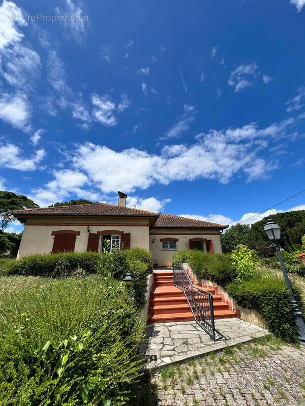 Maison traditionelle T4 sur sous-sol avec terrain de + 1500m2 - photo 16