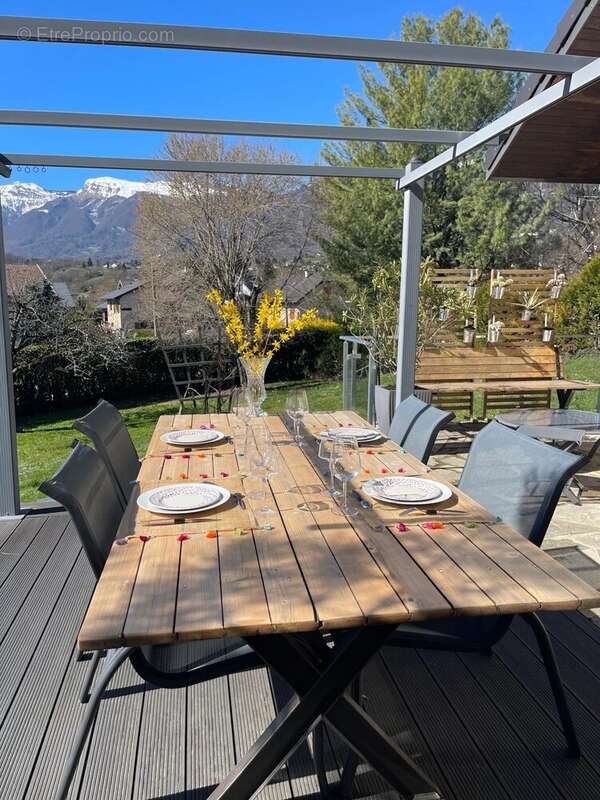 Maison à GILLY-SUR-ISERE