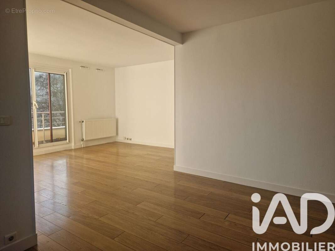 Photo 3 - Appartement à MONTIGNY-LE-BRETONNEUX