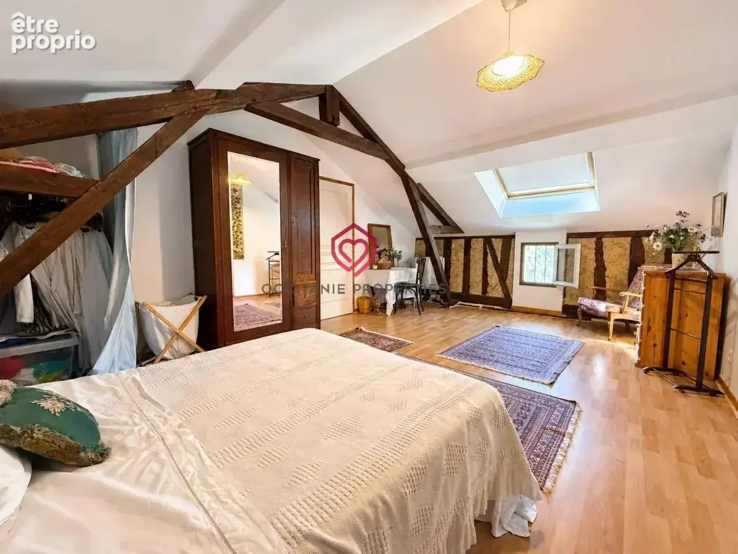 Maison avec gîte, dépendance et vue panoramique - photo 10