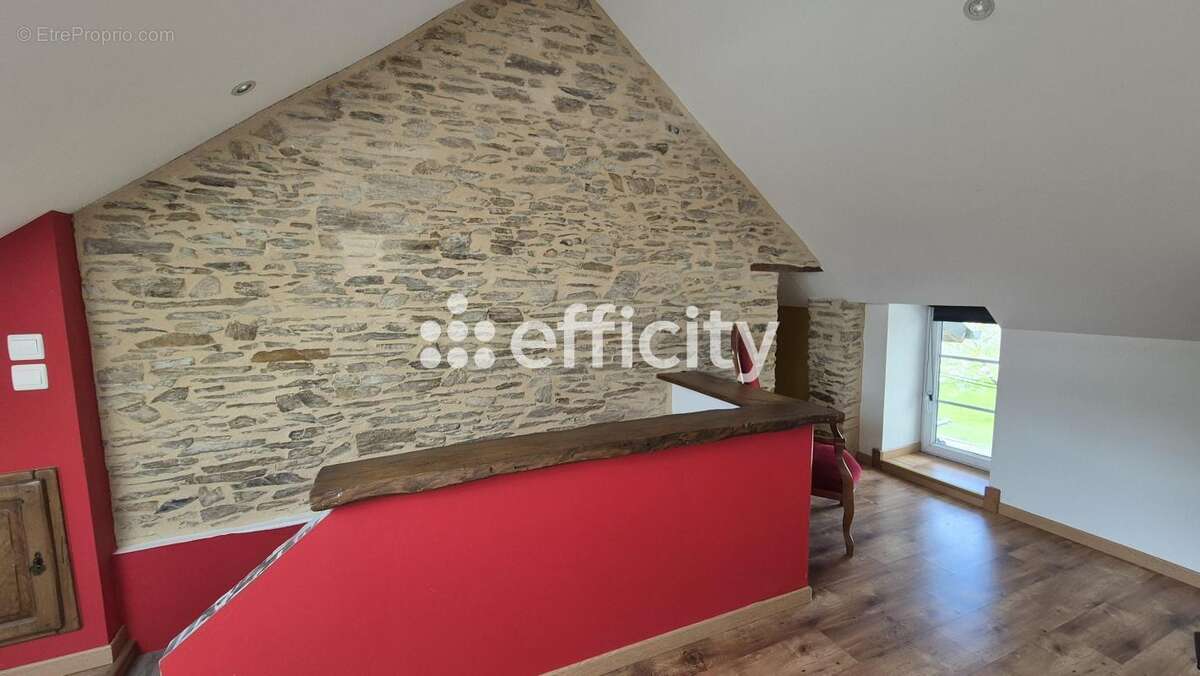 Maison à LE MOLAY-LITTRY