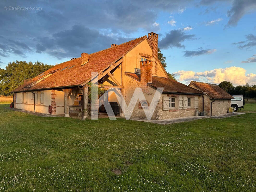 Maison à DHUIZON