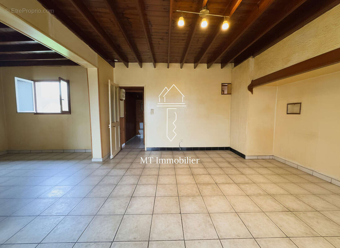 Maison à AUBIN-SAINT-VAAST