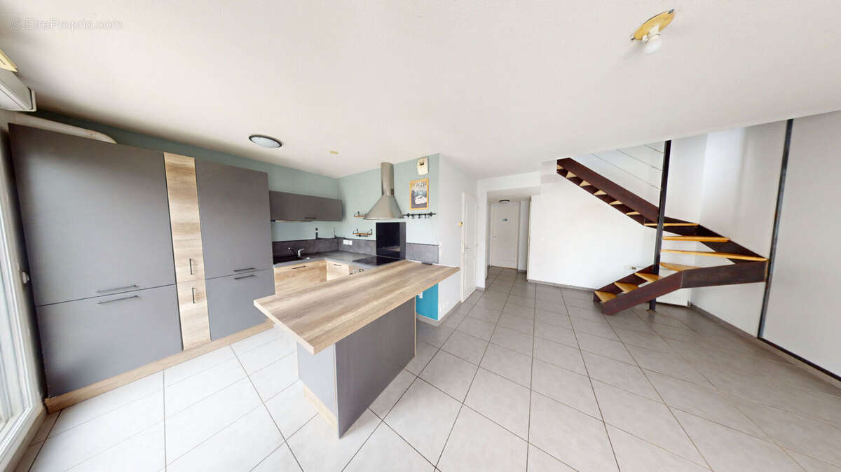 Appartement à GRENOBLE