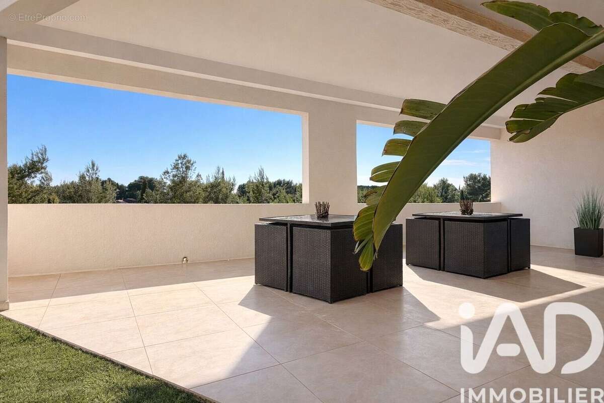 Photo 2 - Maison à LA CADIERE-D'AZUR