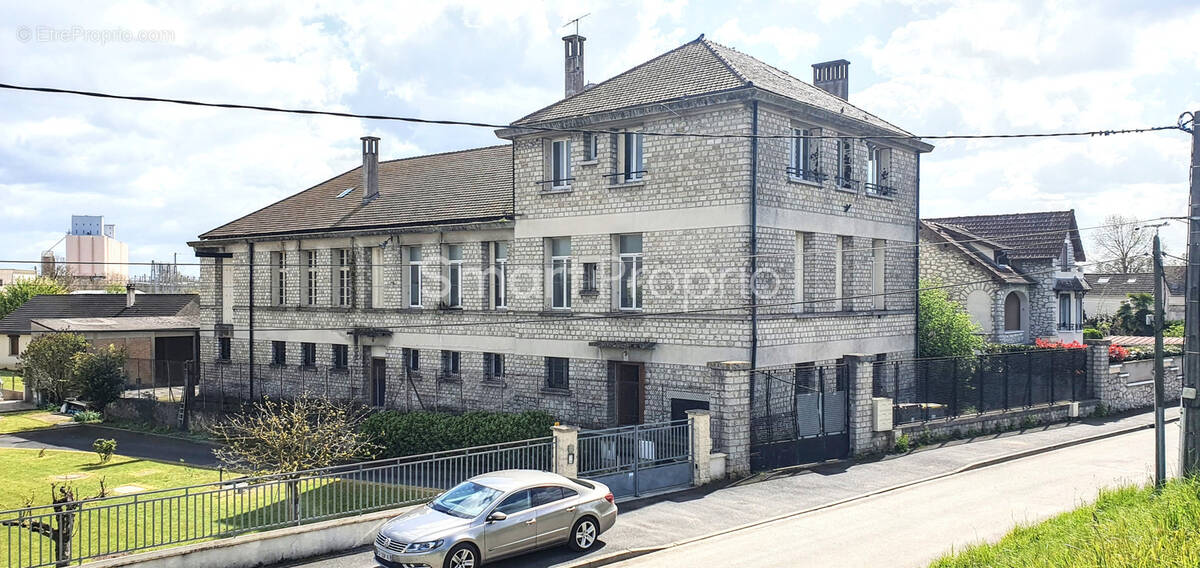 Appartement à VARENNES-SUR-SEINE